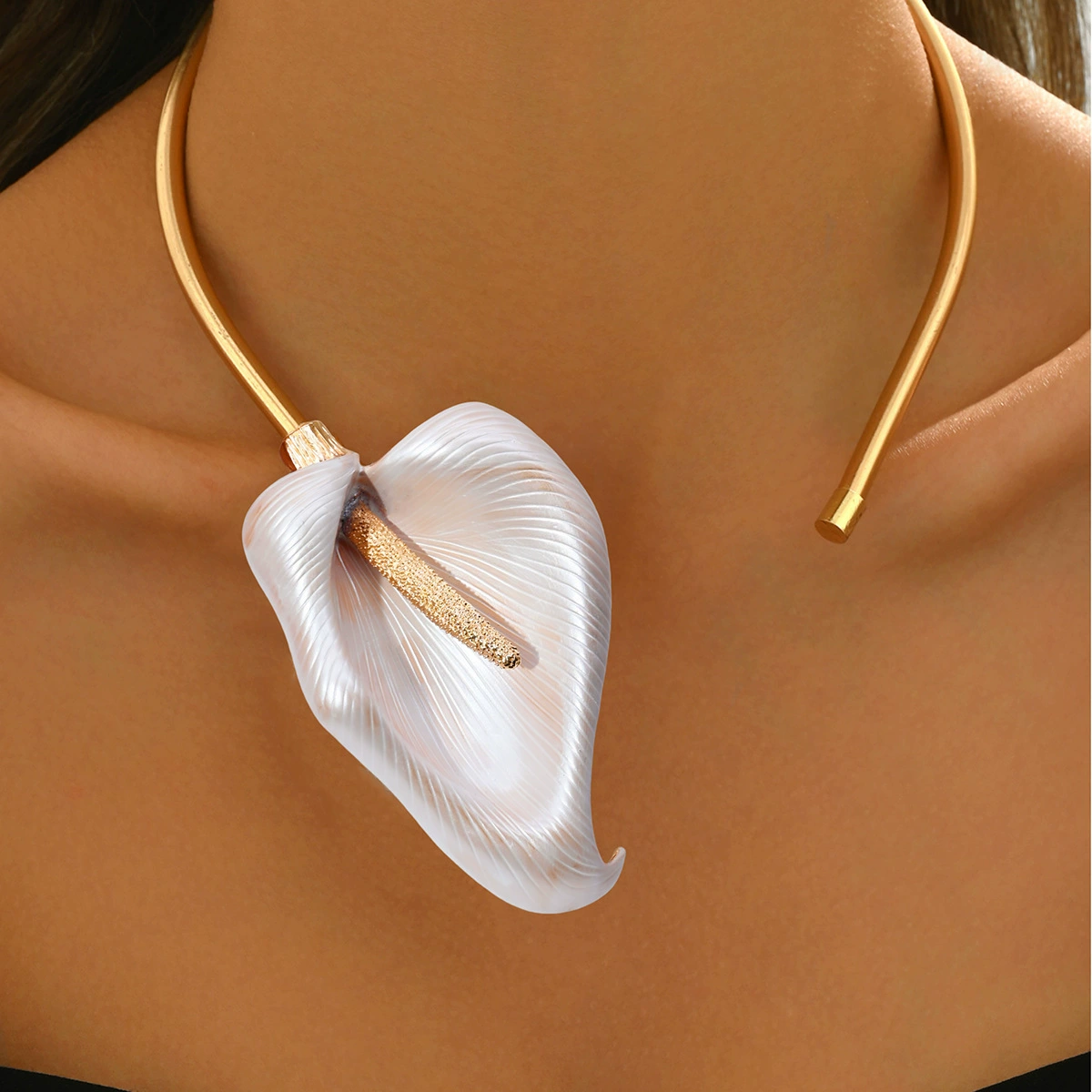 Французский ретро преувеличенный характер Калла лотос открытие ошейник мода высокого уровня трехмерный цветок банкетный украшения