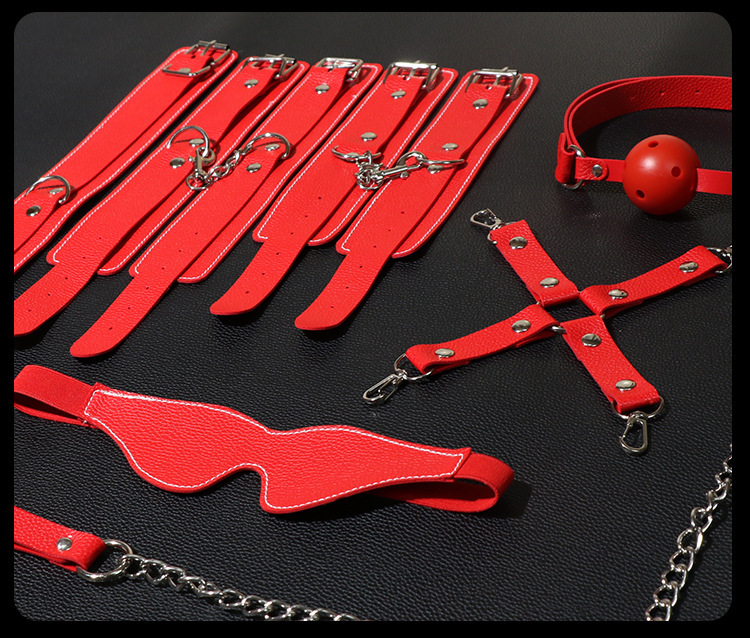 Jiuai SM Bondage Set for Couples, 7-Piece Leather Kit with Handcuffs, Blindfold and Mouth Ball — detail image 15