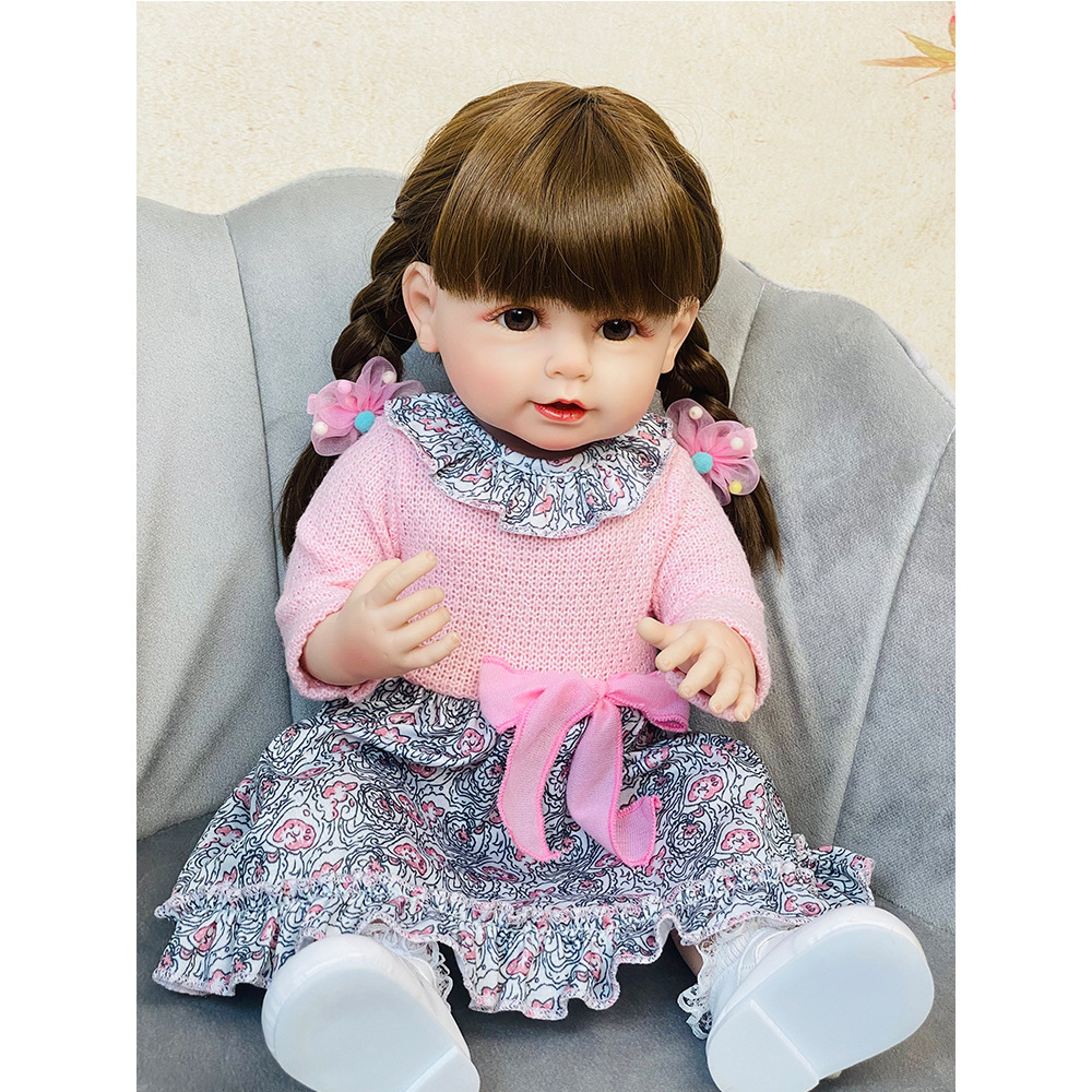 Nueva 55cm simulación bebé reborn muñeca juguete transfronterizo muñeca llena de vinilo TikTok entrega de una pieza