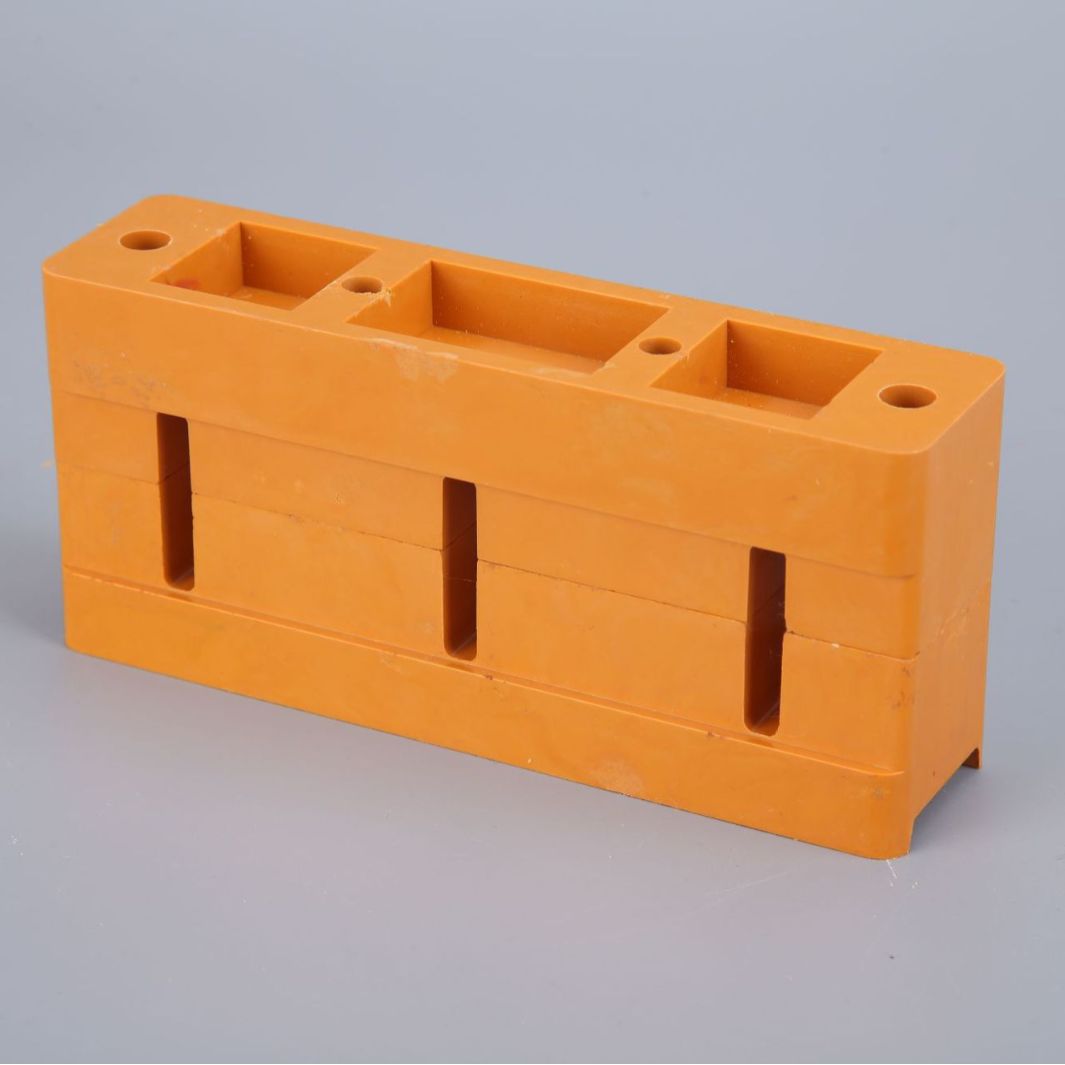 垂直母线夹 6×30.40.50.60.80.100.120三相间距55mm母线框 树脂