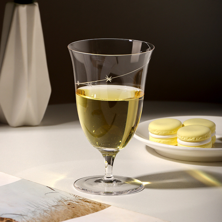 Taza de vino rojo de cristal tallado a mano, taza de jugo de lujo, taza de café, taza de vino dulce doméstico, taza de pies altos