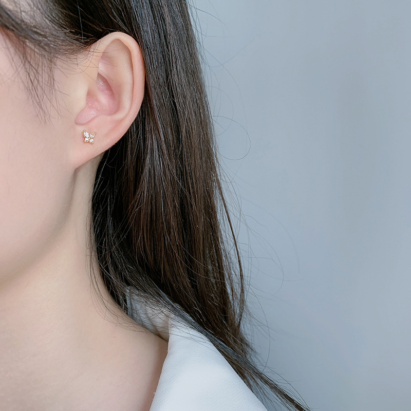 Simple Style Butterfly Copper Plating Rhinestones Ear Studs 1 Pair