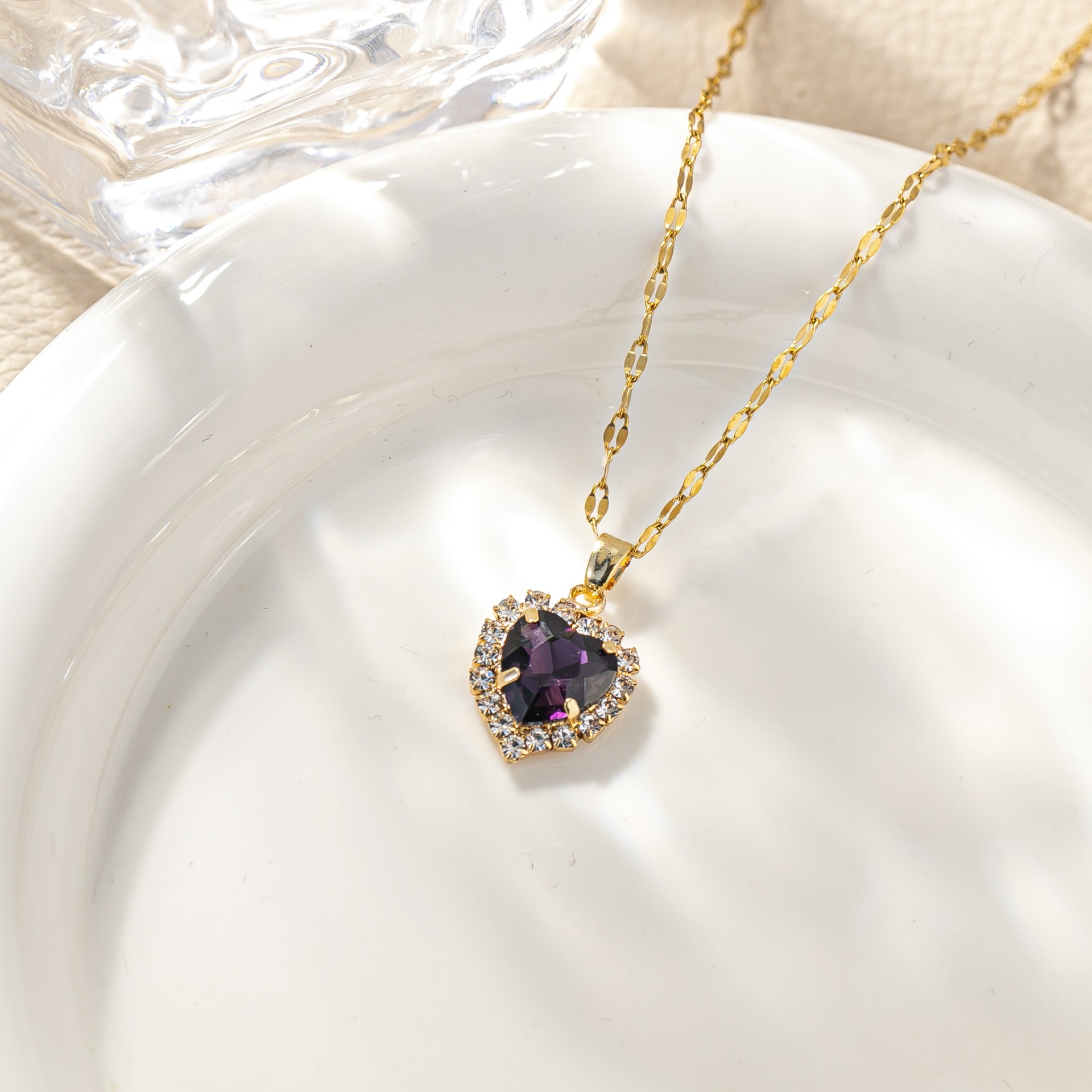 6g Weight Titanium Steel Pendant Material Zircon Inlay Material Pendant Necklace Classification Titanium Steel Chain Material 1 Piece Quantity Casual Occasion Titanium Steel Material Heart Shape Pattern Women's Gender Plating Design Simple Style Style Titanium Steel Simple Style Plating Heart Shape Zircon Pendant Necklace 3