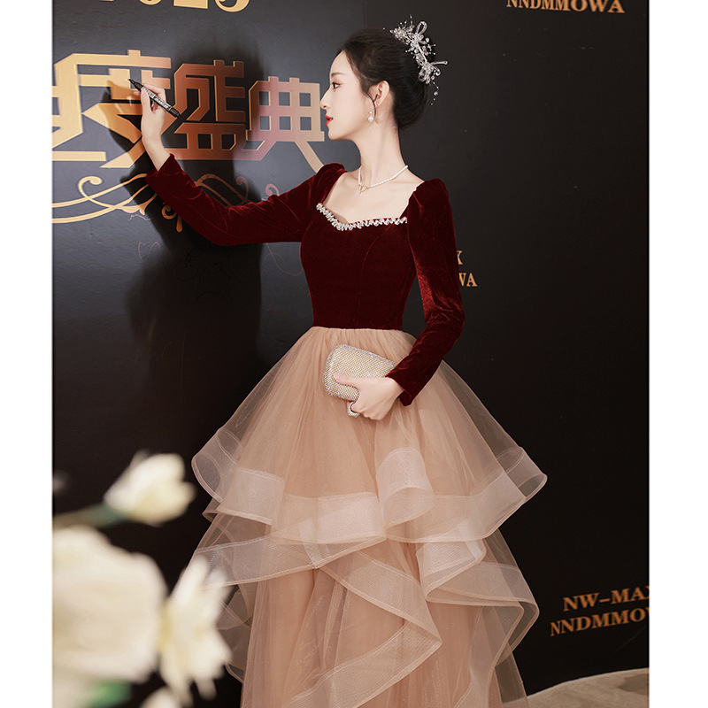 Bridal Toast Dress 2026 New Red Engagement Banquet Evening Dress Art Exam Annual Meeting Host Dress Birthday Evening Wear