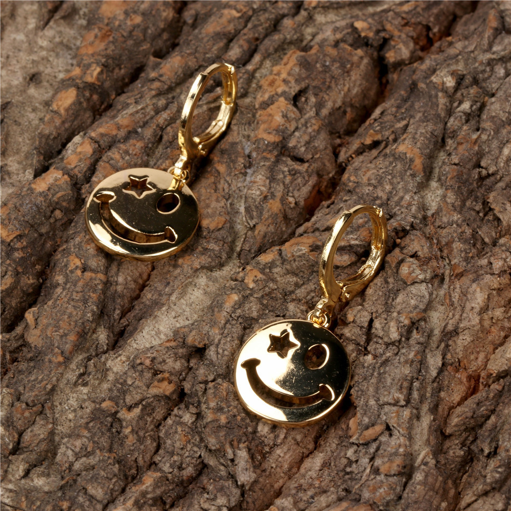 Simple Copper Gold-plated Smiley Face Necklace Earring Set Wholesale Nihaojewelry display picture 3