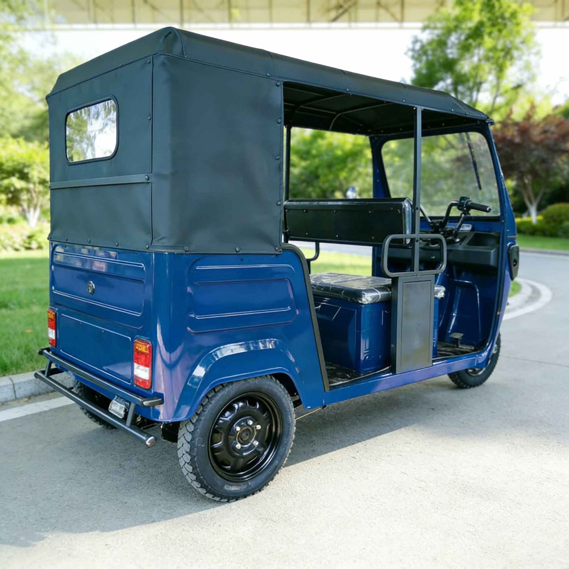 Fuel-powered passenger tricycle, passenger tricycle with sunshade and canopy, passenger tricycle for export and foreign trade
