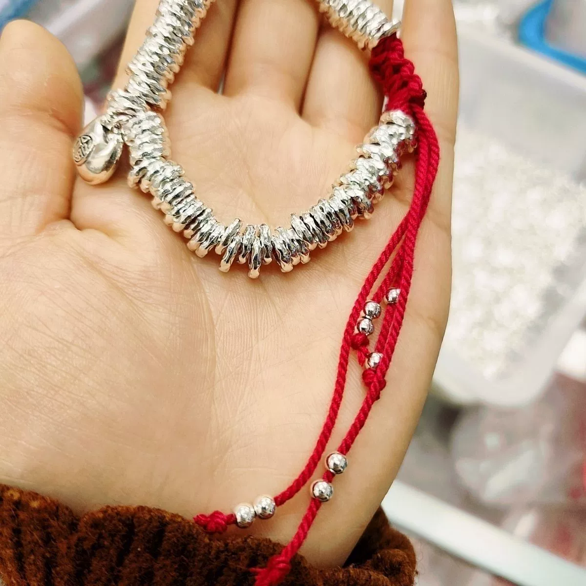 Плетёный браслет handmade, подвеска на день рождения для друга