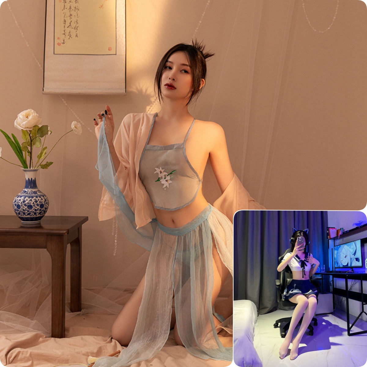 하늘색 + 유니폼 슈트