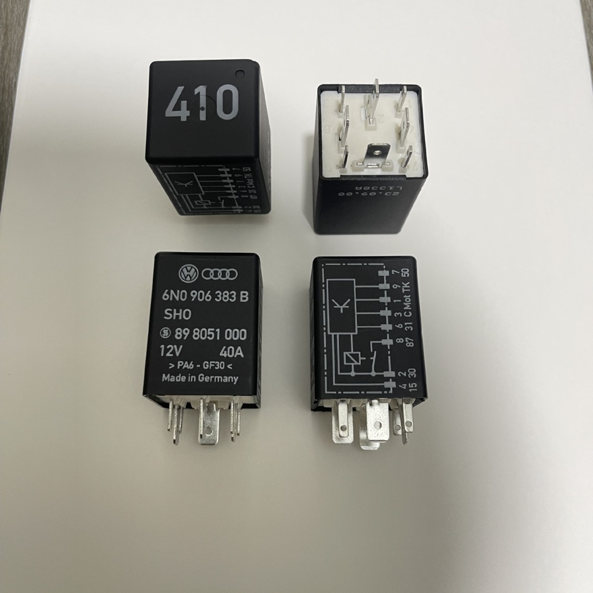 大众奥迪410号继电器898051000大众8脚继电器6N0906383B