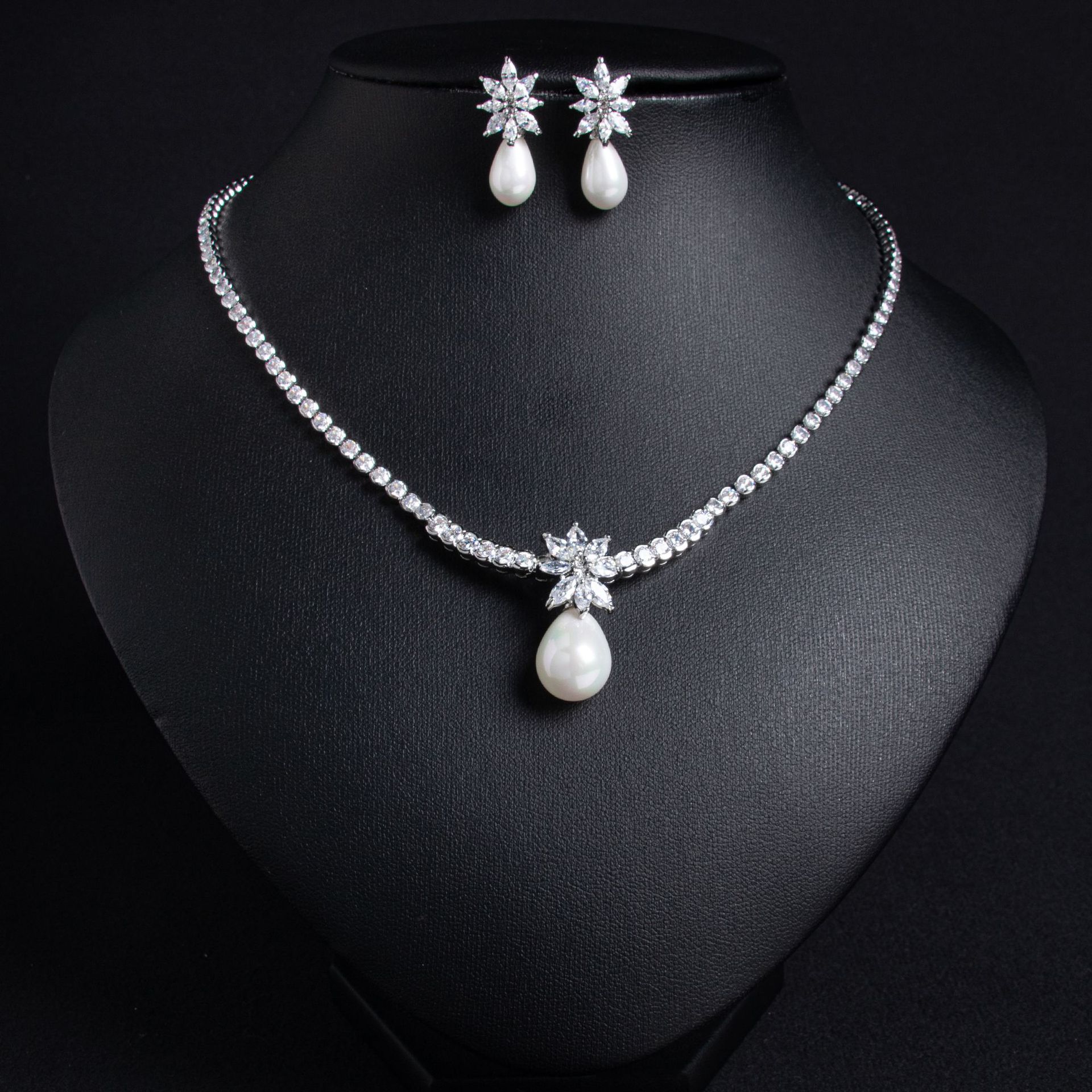 f95ddbd3d8465f2876b5057373ffe1