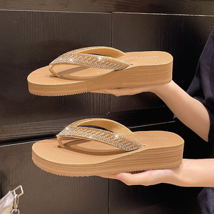 �W�Wˮ荺��s�⴩�߸�����Ь�����и�������Ů������ĥ��Ů�L