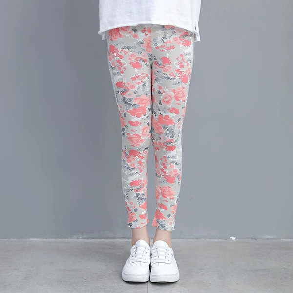 Fuchsia leggings, flowered