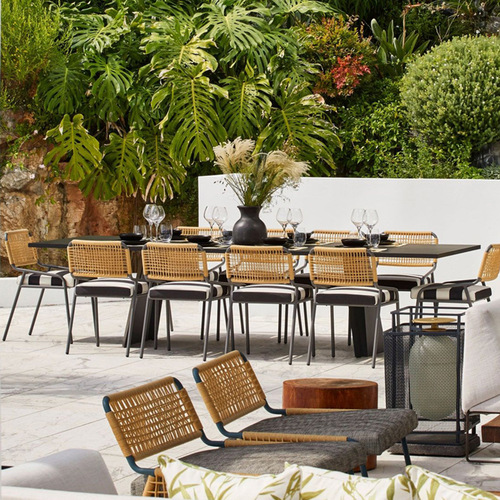 Outdoor table and chair courtyard set, open-air garden villa hotel outdoor waterproof sunproof anti-corrosion solid wood table and chair furniture