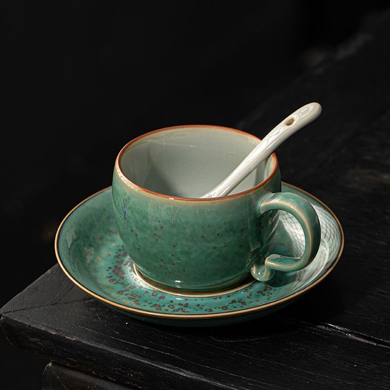 Tazas de café y platos de té de la tarde, horno de viento de cerámica retro, alto valor de la oficina, taza de oficina con cucharas de Ruwao