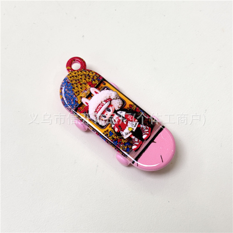 吊孔亚克力拉布布印花滑板挂坠 手工diy钥匙链手机链包挂饰品材料|undefined