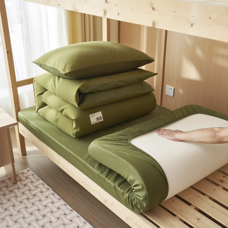 Juego de cama de dormitorio de estudiantes de gofrage de algodón puro de tres piezas 2025 nuevo verano sábana simple ropa de cama