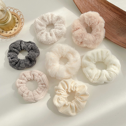 Korean Warm Plush Hair Tie Autumn and Winter Style Spliced ​​Hair Rope Fur Hair Rope Wholesale Retro Pig Intestine JK Hair Accessories for Women