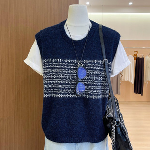 �͹ŗl�yᘿ��R��Ů��ϵ�A�I�o�䱳�Ĵ������B���ȴ��������