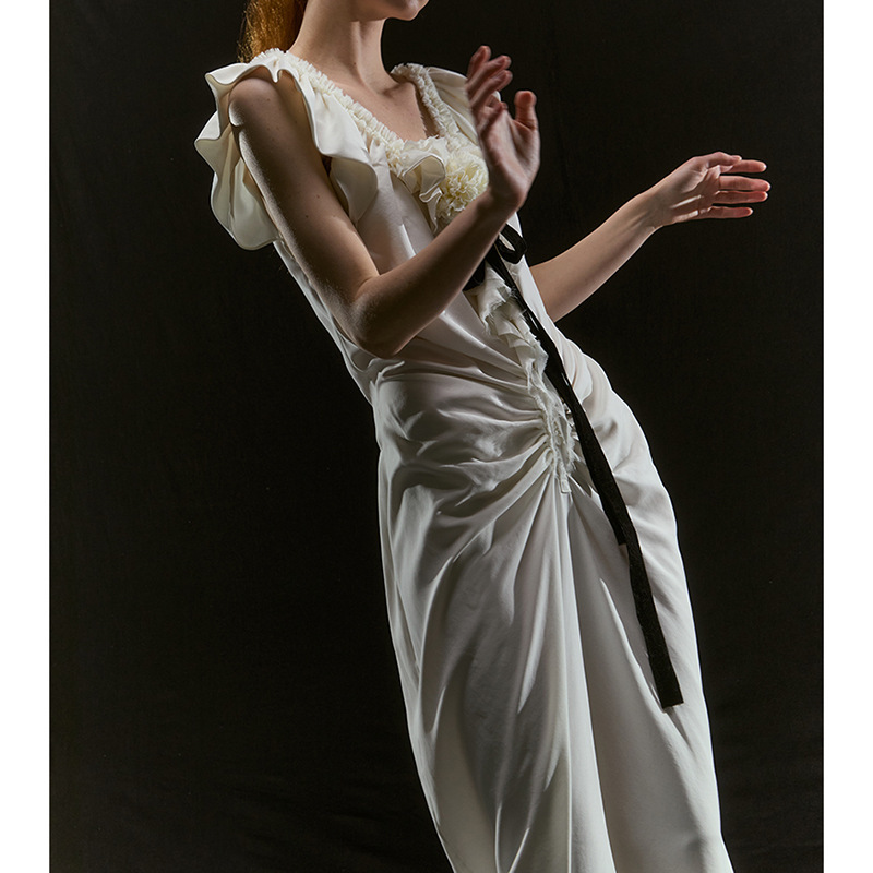 Fashionable white summer design three dimensional dress