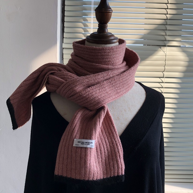 Unisex Simple Style Solid Color Knit Scarf display picture 17