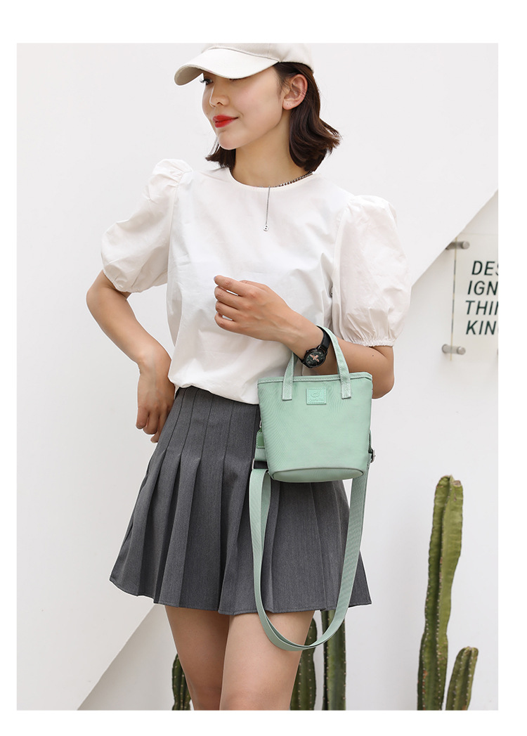 Crossbody bag, women's fashionable and trendy single-shoulder bag, street cool and versatile bucket bag, commuting waterproof phone bag, handbag undefined