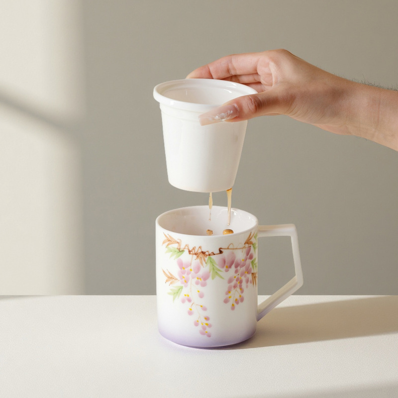 墨己陶瓷水杯过滤泡茶杯家用办公室手绘紫藤白瓷马克杯茶水分离杯|undefined