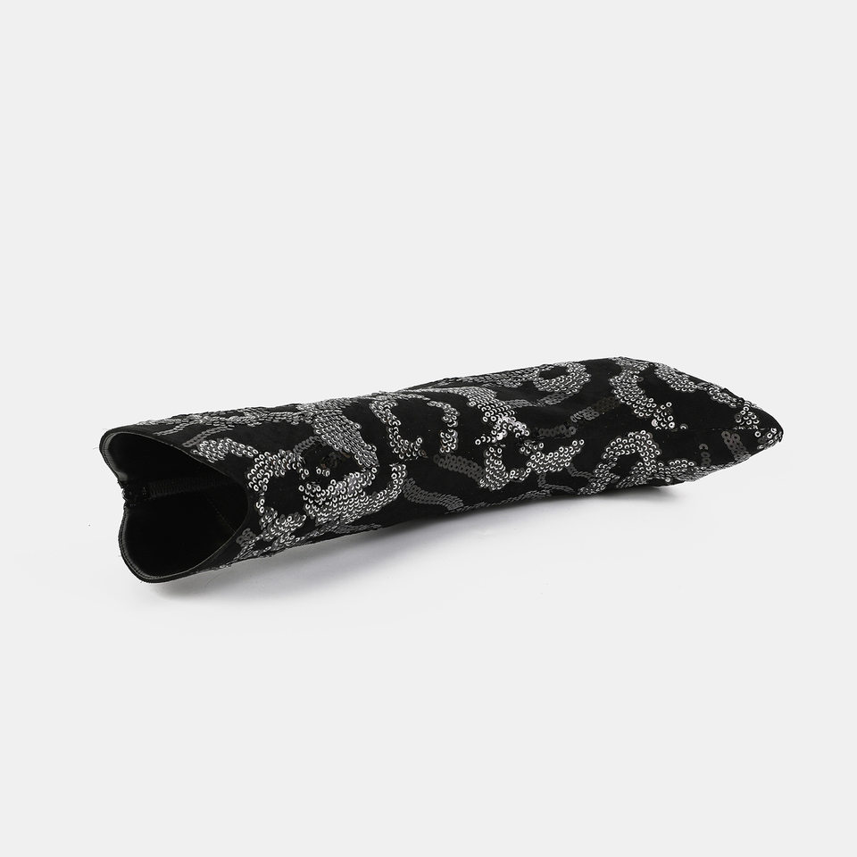 Bốt nữ ngắn cổ trung mũi nhọn họa tiết sequin phối denim, gót cao, khóa kéo sau — màu đen chi tiết 3