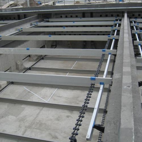 污水处理沉淀池刮泥设备 非金属链式刮泥刮渣机