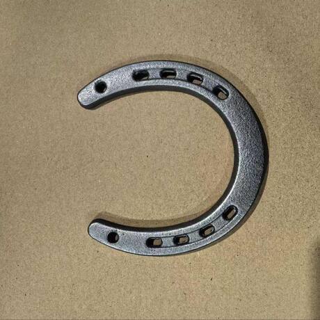 Cast Iron Horseshoe Shape Wall Decoration Home Garden Durable Medium Horseshoe Shape Farmhouse Door Wall Decoration