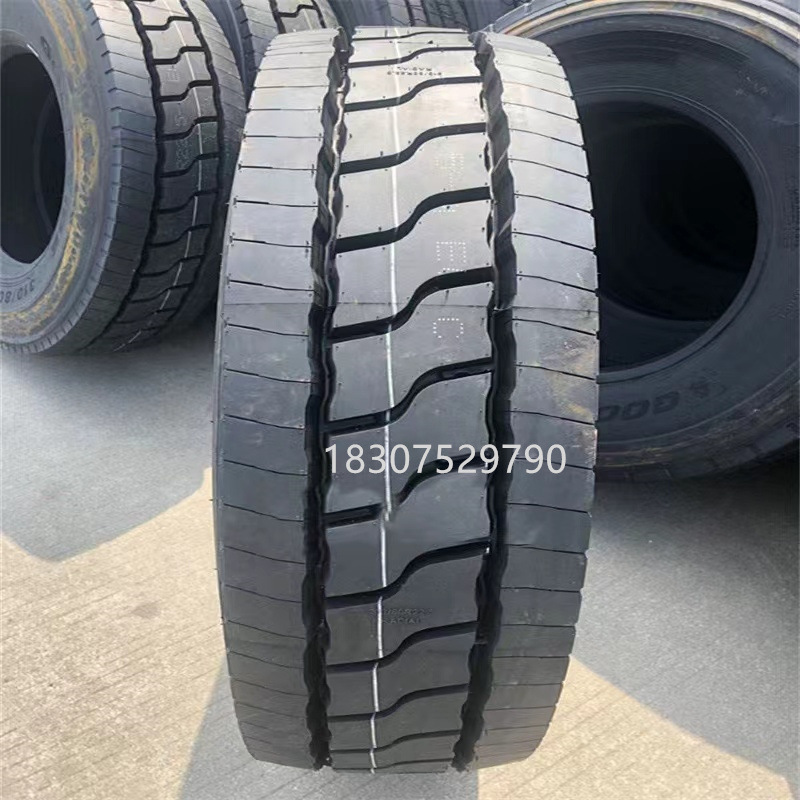 朝阳威狮轮胎280/75R22.5  港口集卡全钢丝吊机轮胎 CR380