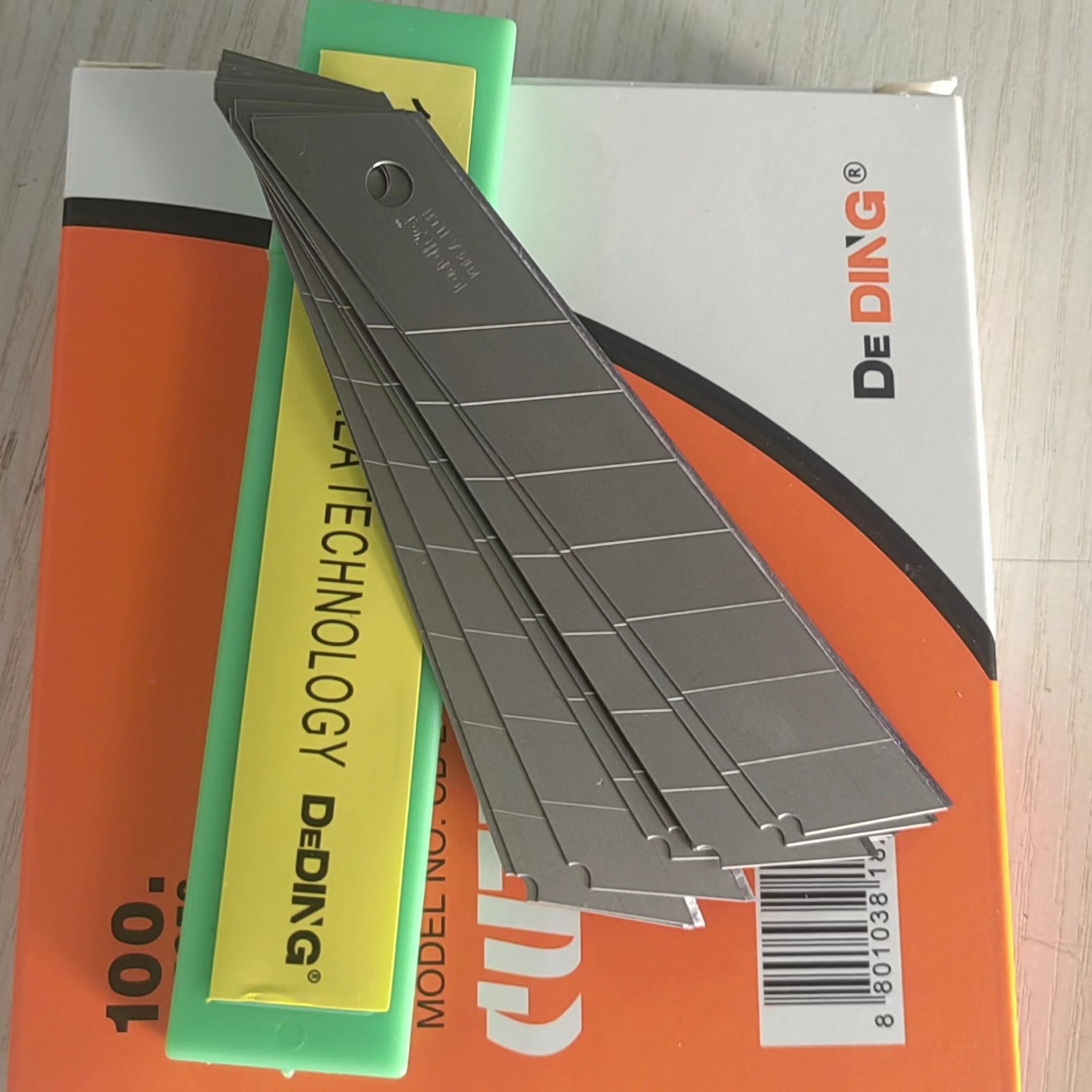 工厂直销DEDING美工刀刀片