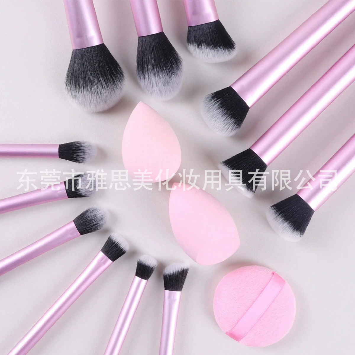 Universal brush, powder, face blush, foundation, eye shadow