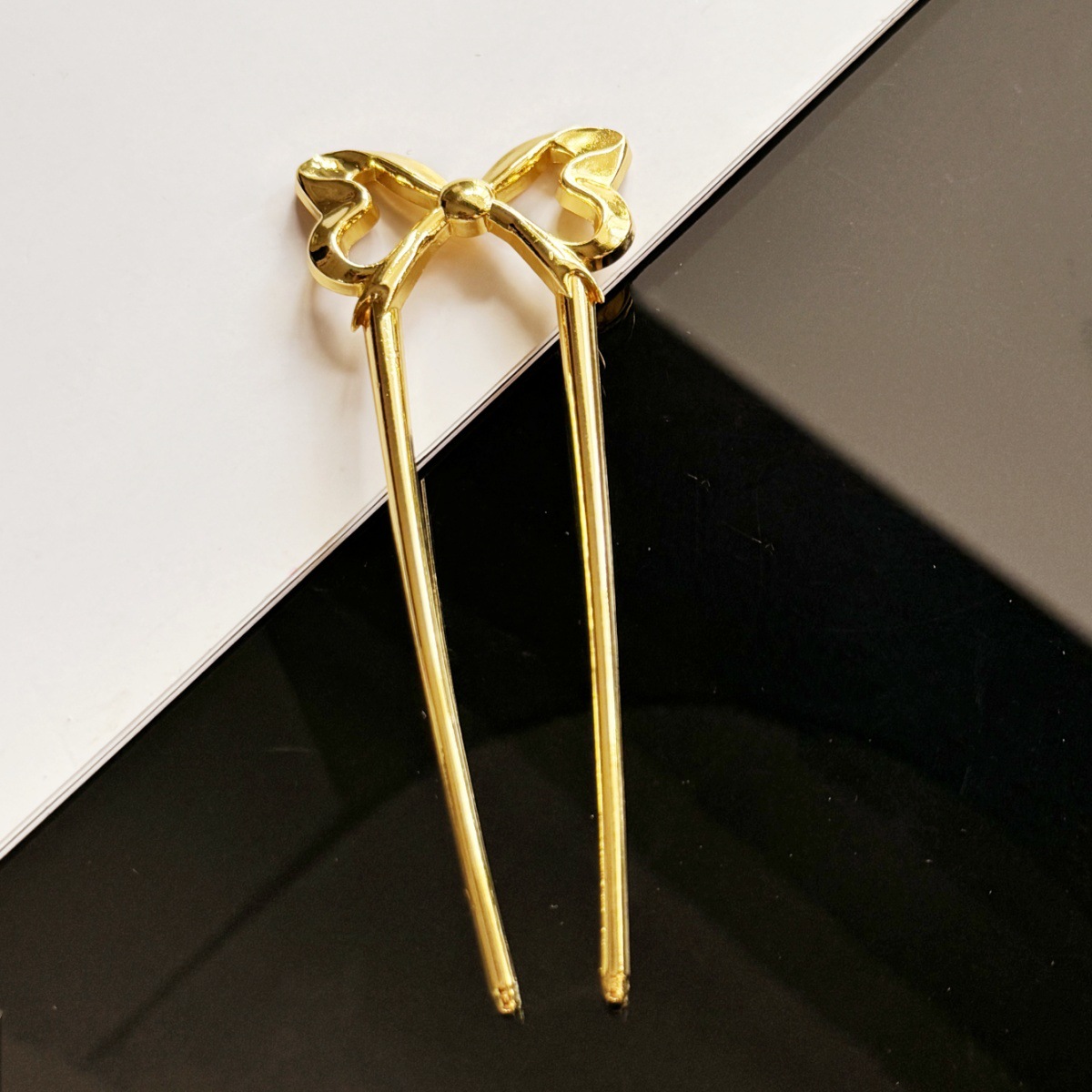 Europa y los Estados Unidos de alta sensación U pinzas de cabello bola cabeza cabeza fija artefacto para el cabello nuevo pein lateral enchufe joyas al por mayor