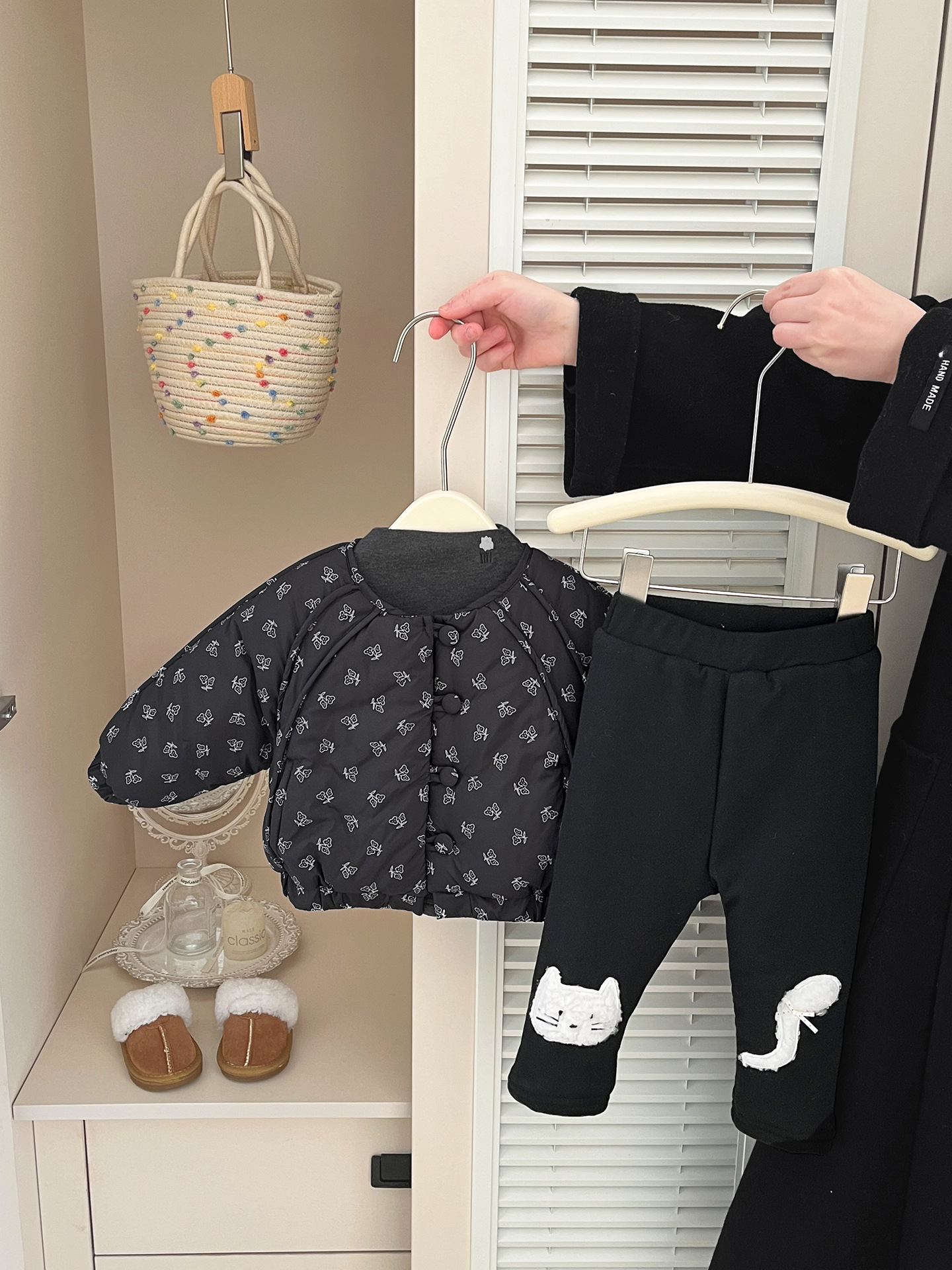 Ropa de algodón para bebés coreanos de invierno, nuevo estilo extranjero para bebés, chaqueta de algodón caliente de algodón grueso