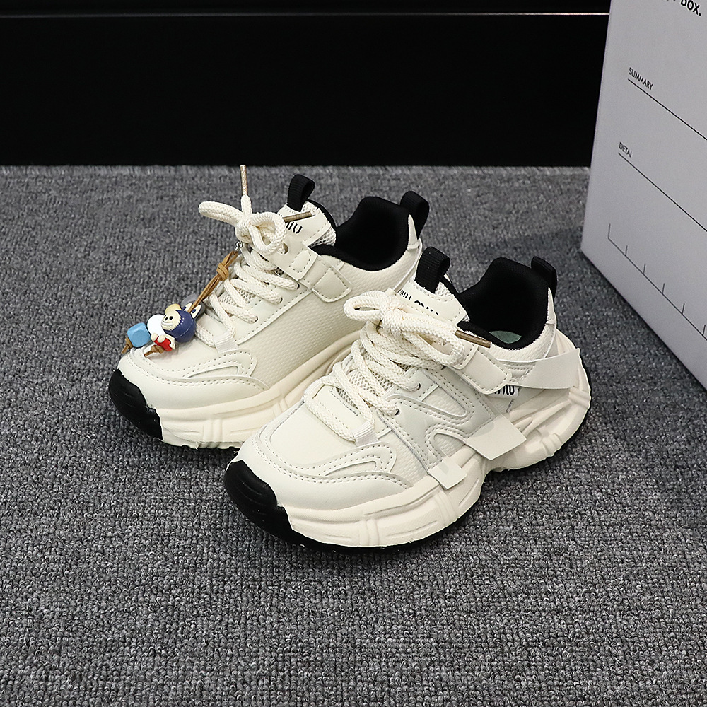 Zapatos deportivos de moda para niños zapatos de carreras diarios versátiles zapatos blancos de primavera nuevos zapatos de moda para papá 5344