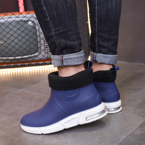 Anti-slip rain boots for men, summer fashionable waterproof shoes, men's rain boots, short water boots, mid-length kitchen rubber shoes, fishing car wash overshoes