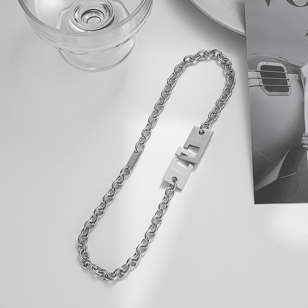 Hip-Hop Geometric Titanium Steel Necklace 1 Piece