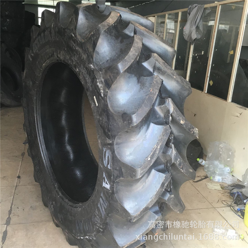人字花纹钢丝轮胎480/65R24 28林业车辆 拖拉机子午线轮胎