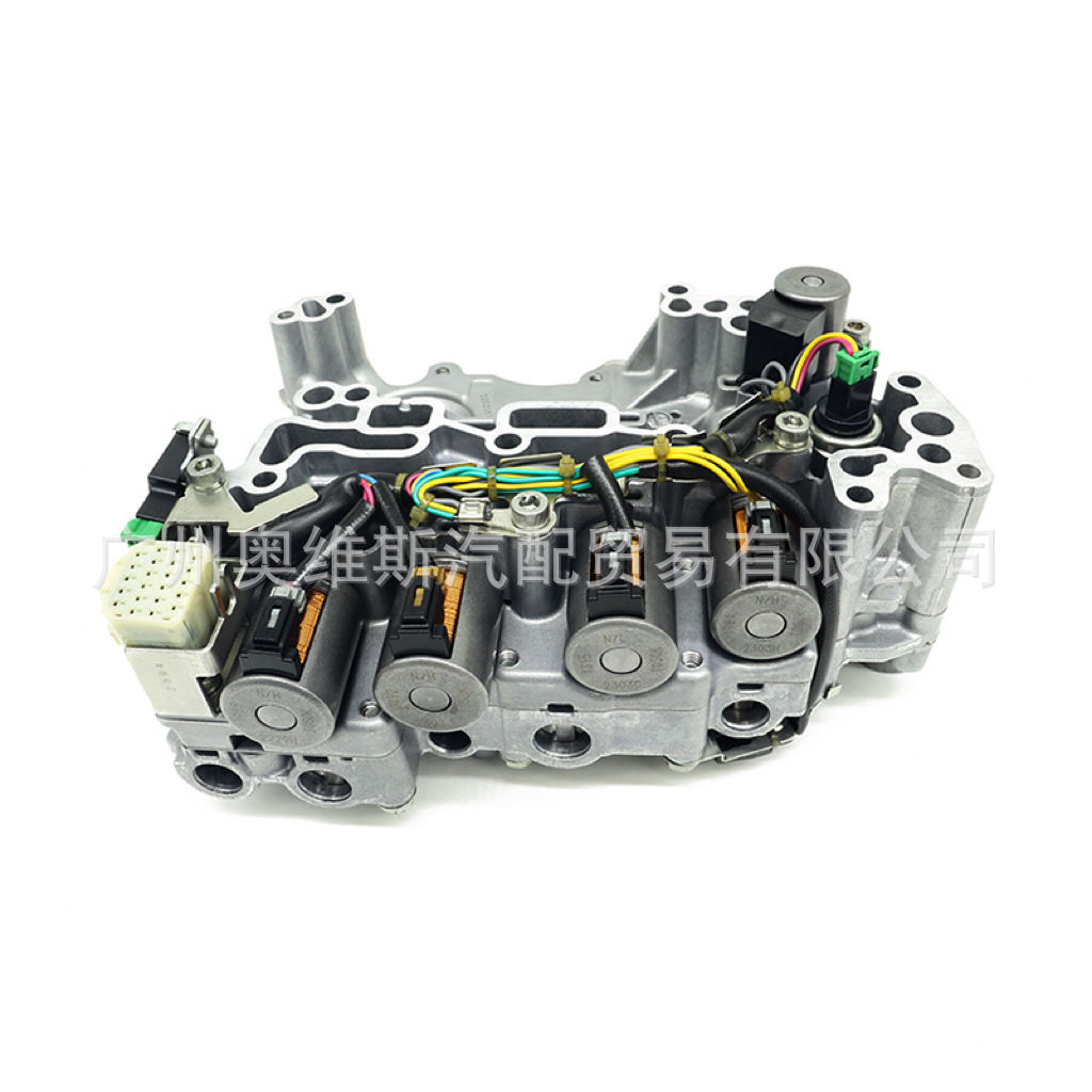 High QuAlity JF015E Auto PArts RE0f11A CVT JF015 TrAnsmission Body for NissAn