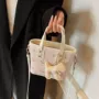 跨境新款小众女士斜挎包