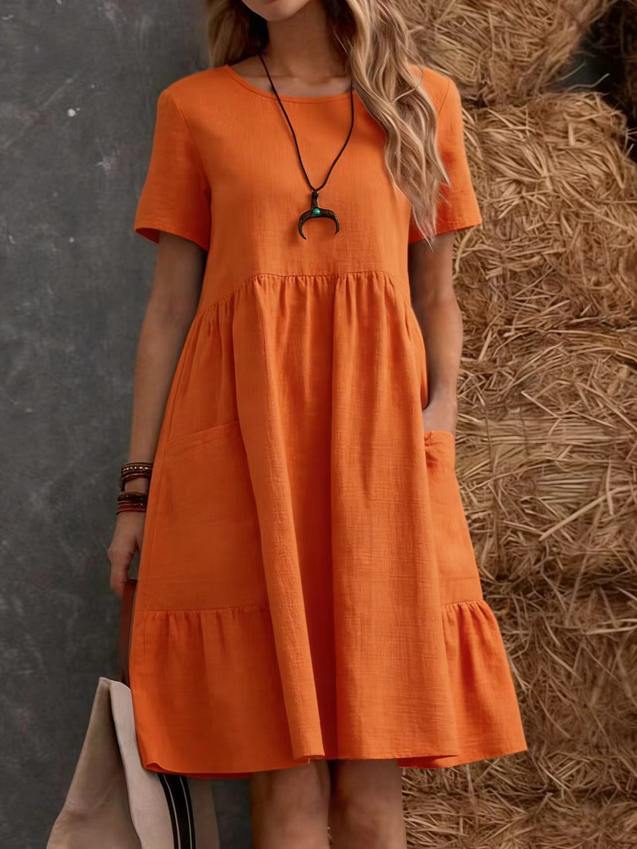 2026 Summer European And American Retro Loose Pocket Solid Color Round Neck Women's Dress_ecoleips.com