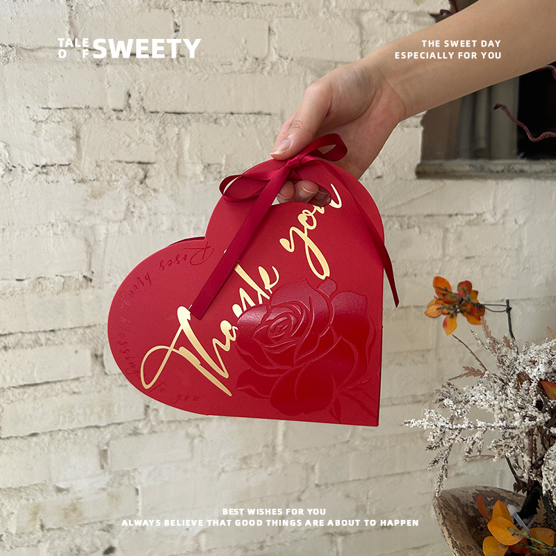 Nueva caja de dulces de boda bolsas de dulces portátiles de nicho simple caja de dulces de boda caja de regalo de alta calidad caja de papel