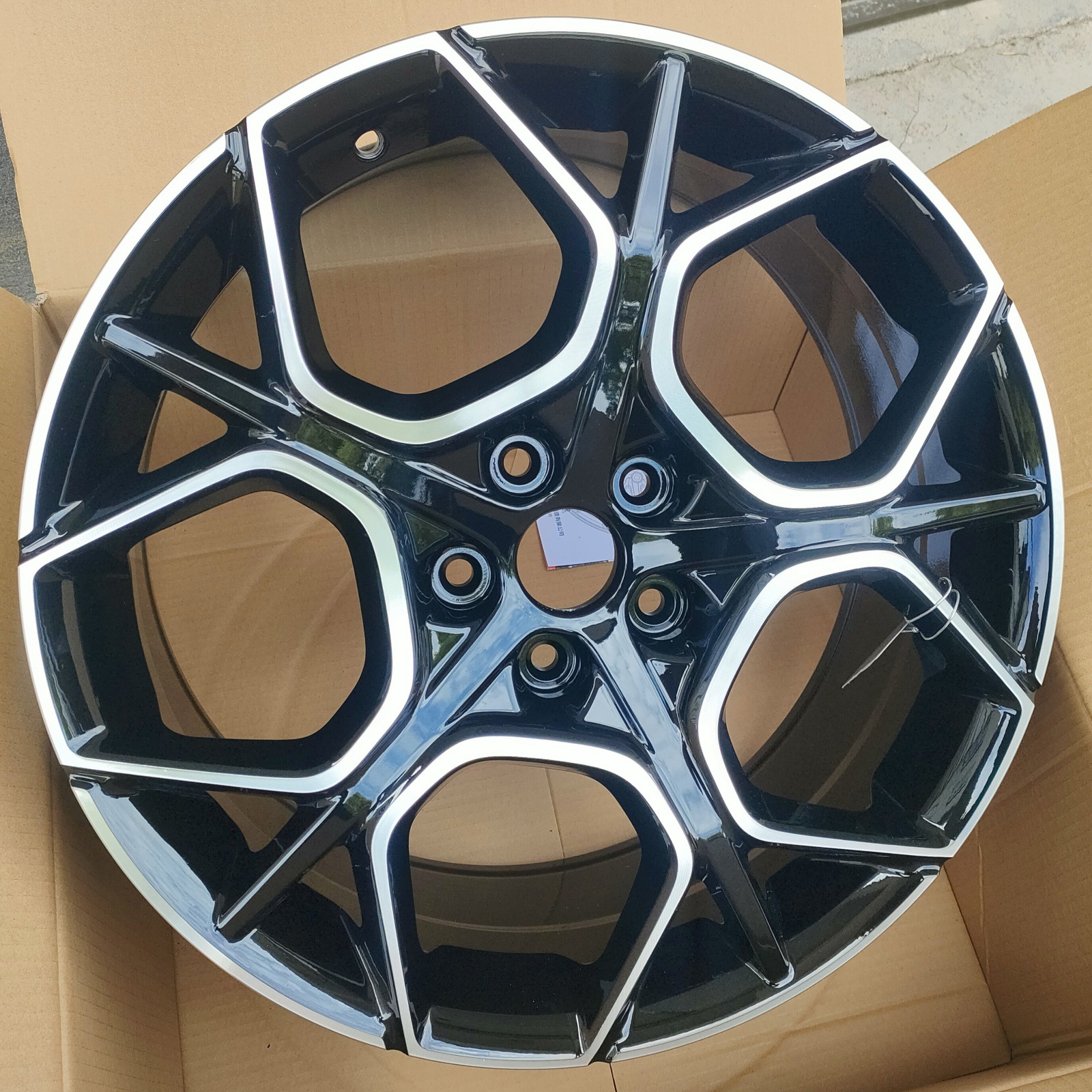 Compatible with 19inch Changan Qiyuan A07 aluminum alloy wheel rims, A05 original car style steel rims, new tire bell spinning technology