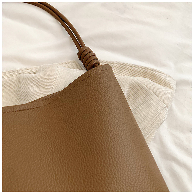 Einfache trendige große Kapazität Eimer 2024 neue Pendler Mutter und Kind modische Textur Frauen einzelne Schulter_voghion.com