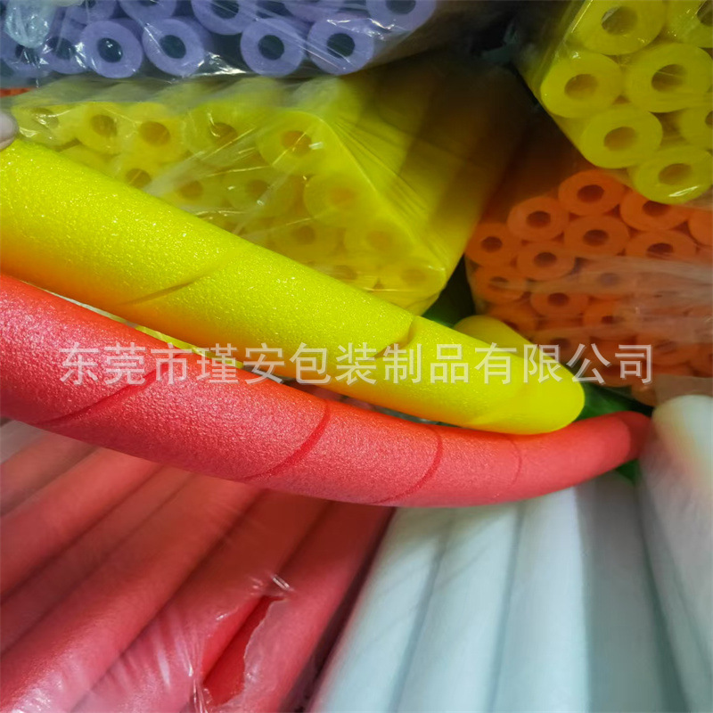 生产螺旋切口内径25 40cm长黑色EPE棉管各类钢管防撞珍珠棉包装管