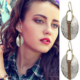 欧美跨境时尚新款耳饰 复古夸张镀银双色耳环女 时尚鸡尾酒会配饰