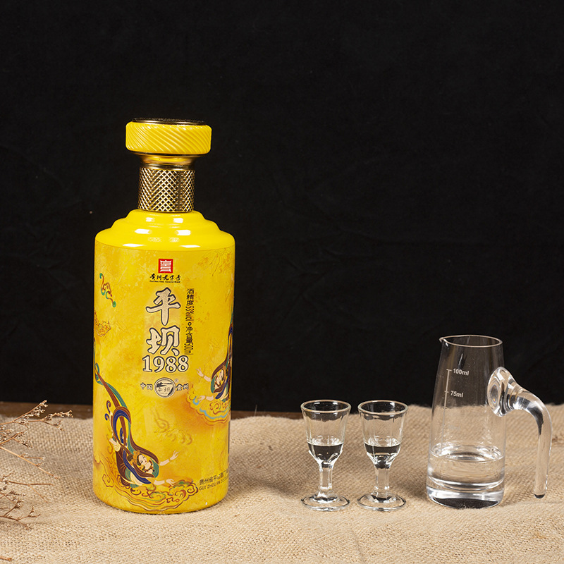 贵州平坝1988现货52度酱香型白酒礼盒包装宴会宴席厂家批发纯粮