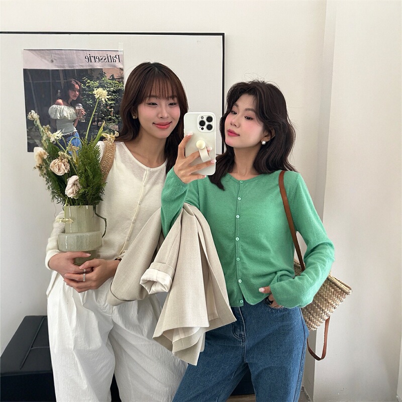 Big Sale Non-Returnable Lemon Green Tea Korean Style Simple Round Neck Single-Breasted 100% Wool Knitted Cardigan Women's Top