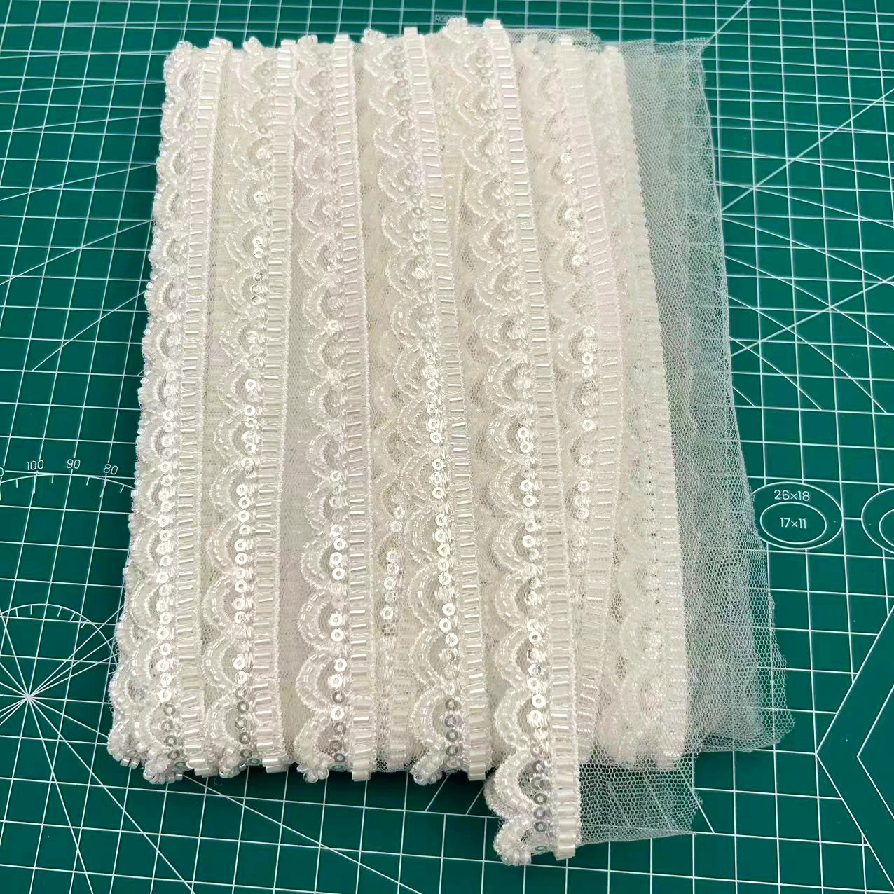 Вышитый бисером кружевной аксессуар кружевной юбки кружевной подол ткани вышитый ажурный костюм одежда декоративные аксессуары