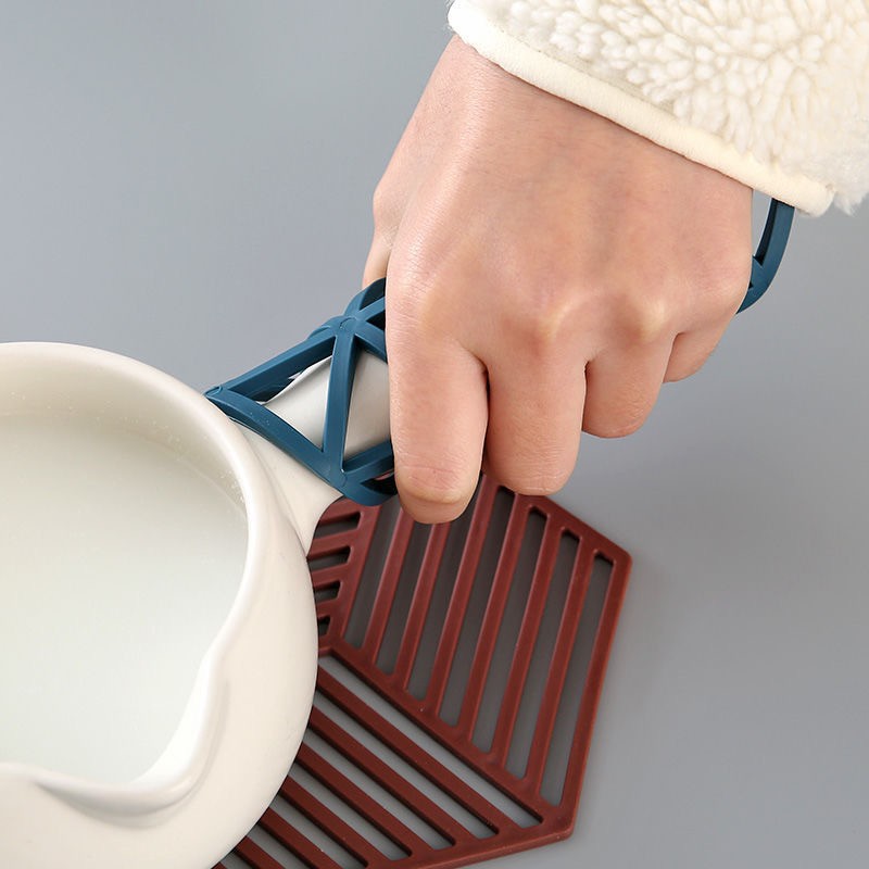 Mantel Individual Aislante Calado de Goma Suave, Resistente al Calor, para Mesa de Comedor image 3